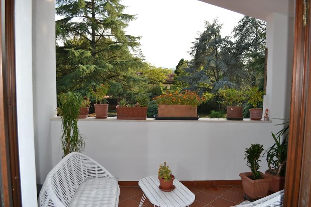 Apartment In Villa La Carruba リヴェルガーロ エクステリア 写真